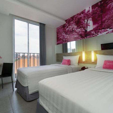 Favehotel Kuta Square Екстериор снимка