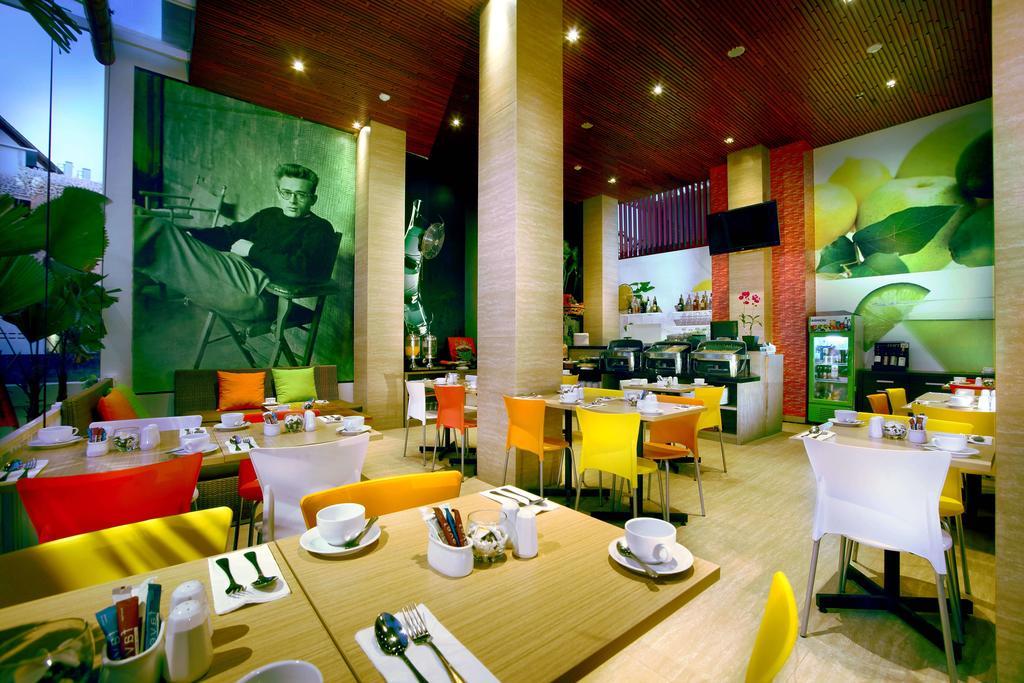 Favehotel Kuta Square Екстериор снимка